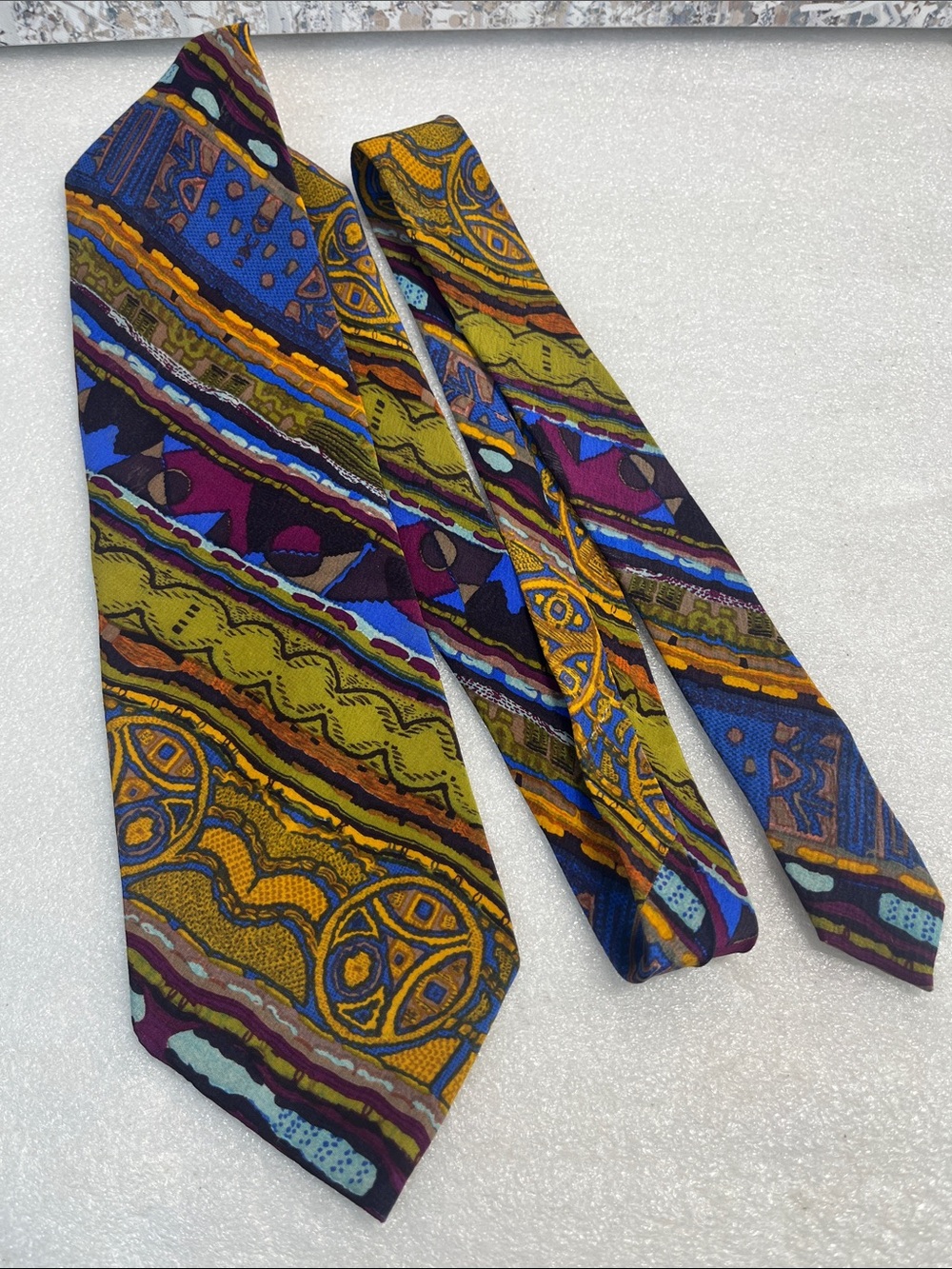 COOGI Multicolor Abstract Men's Tie - Blue, Green & Gold Accents